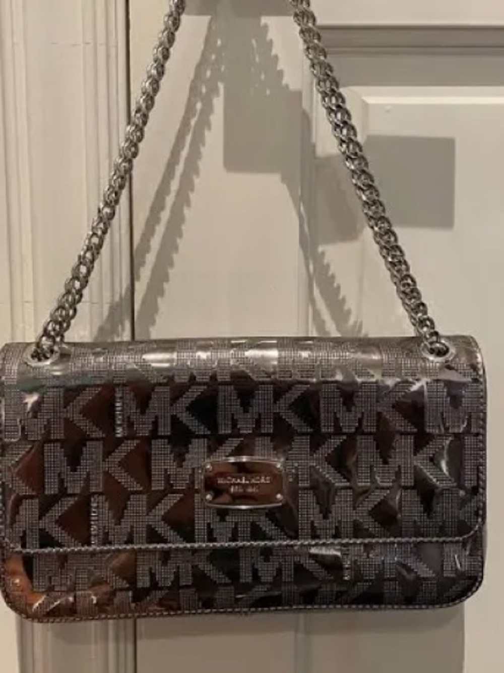 Michael Kors Delaney Metallic Silver MK Logo Chain Shoulder Bag $289 MSRP